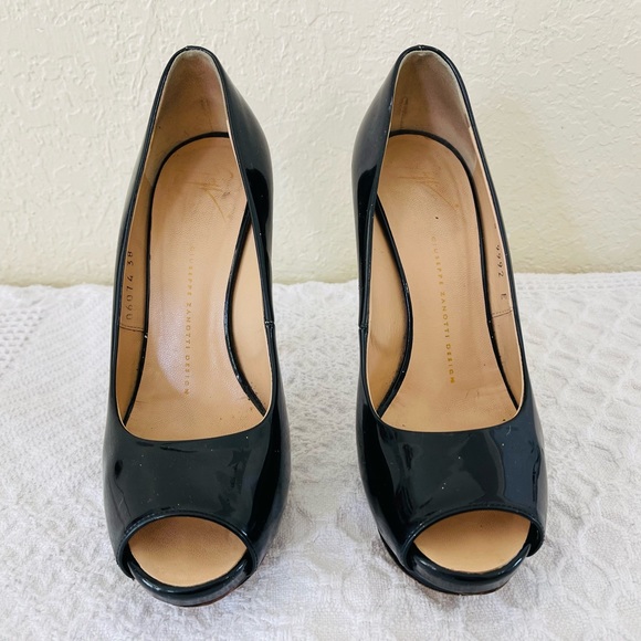 Giuseppe Zanotti Design Italian Black Patent Leather Peep-Toe Pumps Shoes 38 EUC - Picture 2 of 13